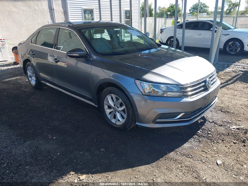 VOLKSWAGEN PASSAT 1.8T S