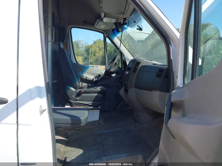 WD3PE8CB3B5605335 2011 MERCEDES-BENZ SPRINTER photo no. 5