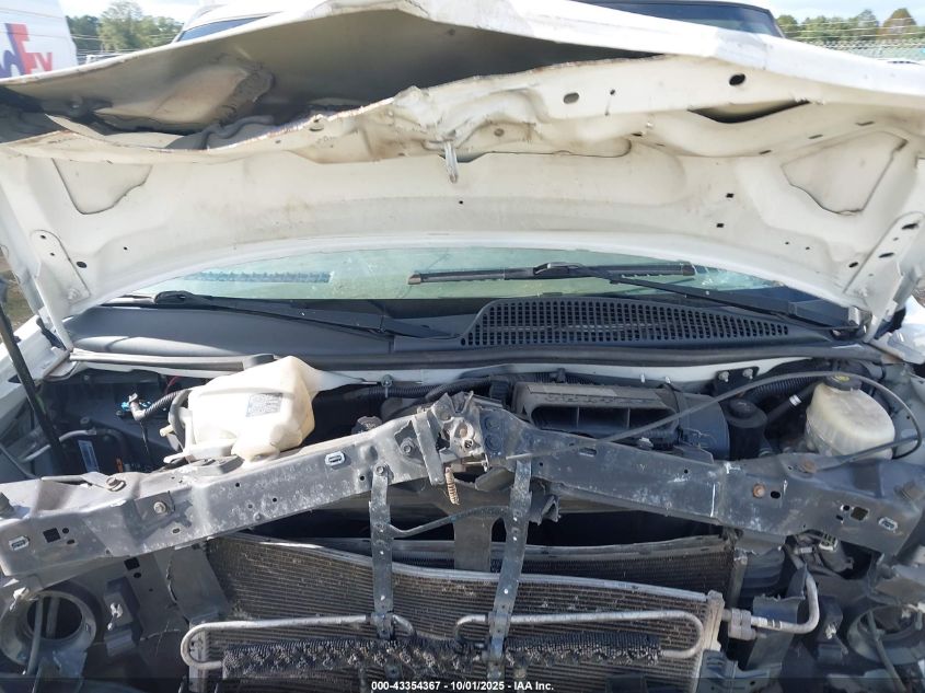 2017 Chevrolet Express Cutaway Work Van VIN: 1GB0GRFF1H1150866 Lot: 43354367