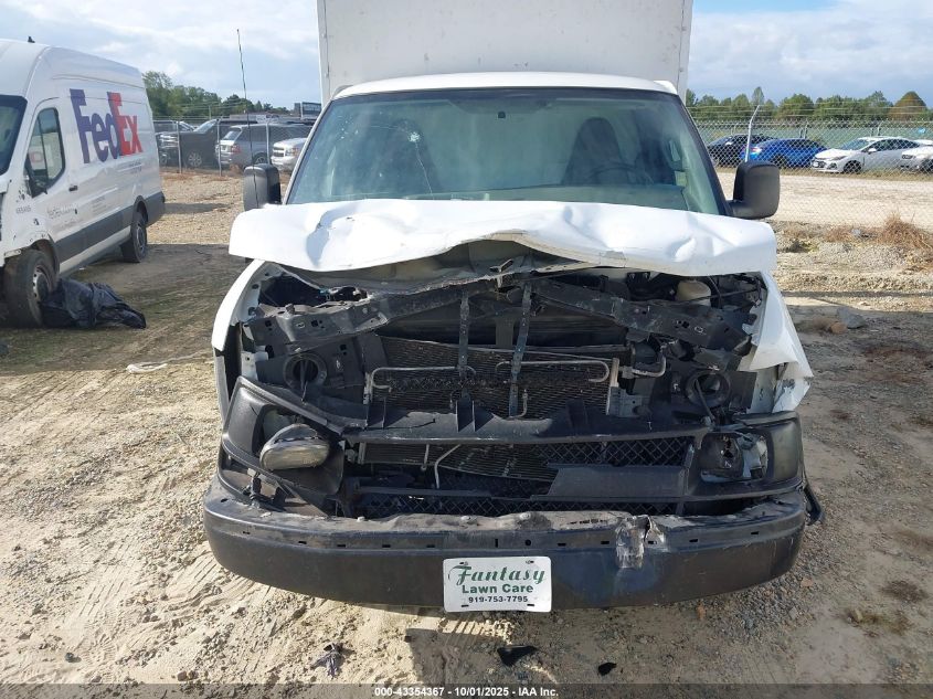 2017 Chevrolet Express Cutaway Work Van VIN: 1GB0GRFF1H1150866 Lot: 43354367