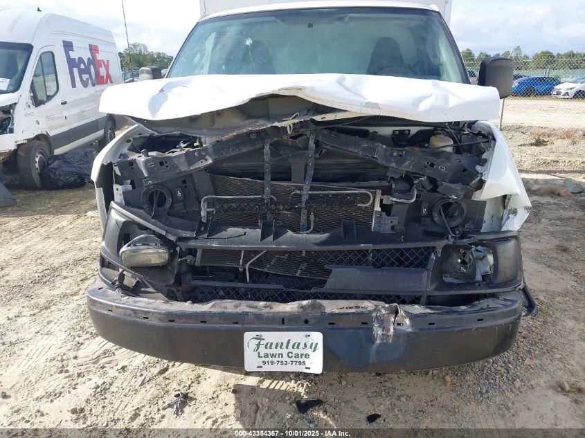 2017 Chevrolet Express Cutaway Work Van VIN: 1GB0GRFF1H1150866 Lot: 43354367