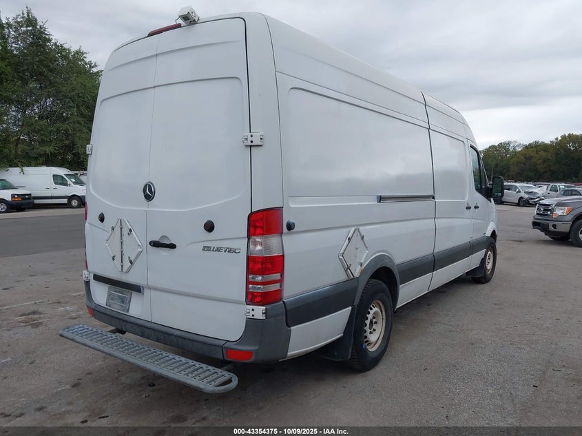 WD3PE8CB8B5604634 2011 MERCEDES-BENZ SPRINTER photo no. 4
