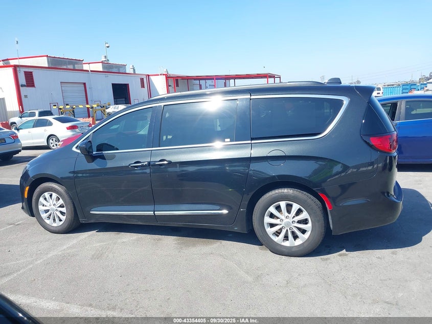 2017 CHRYSLER PACIFICA TOURING-L - 2C4RC1BG2HR505800