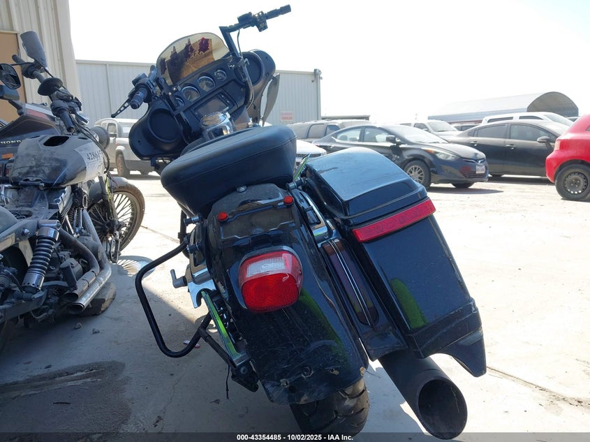 2018 Harley-Davidson Flhtcu Ultra Classic Electra Gld VIN: 1HD1FCC18JB653673 Lot: 43354485