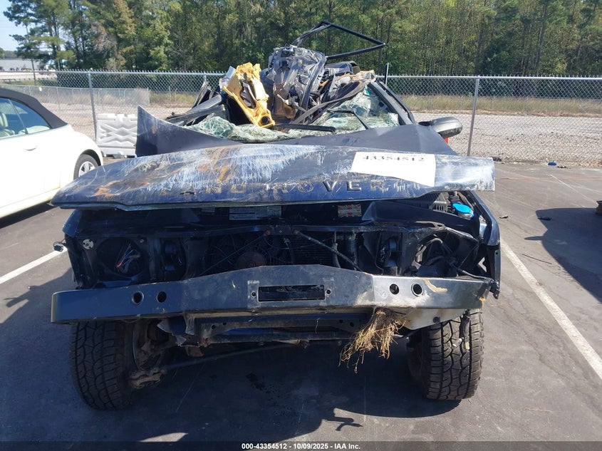 2000 Land Rover Discovery Series Ii Cloth/Series Ii Leather VIN: SALTY1245YA235021 Lot: 43354512