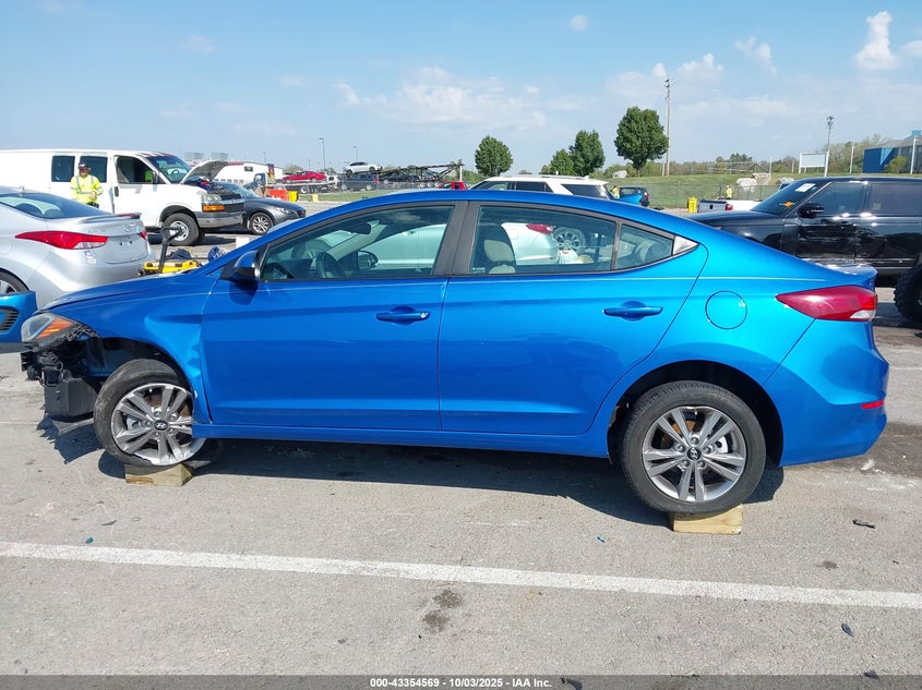 2018 HYUNDAI ELANTRA SEL - KMHD84LF1JU593522