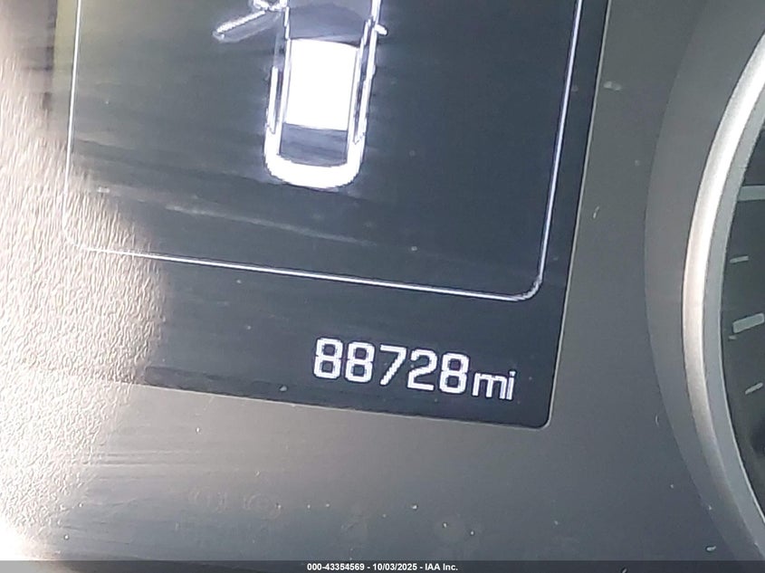 2018 HYUNDAI ELANTRA SEL - KMHD84LF1JU593522