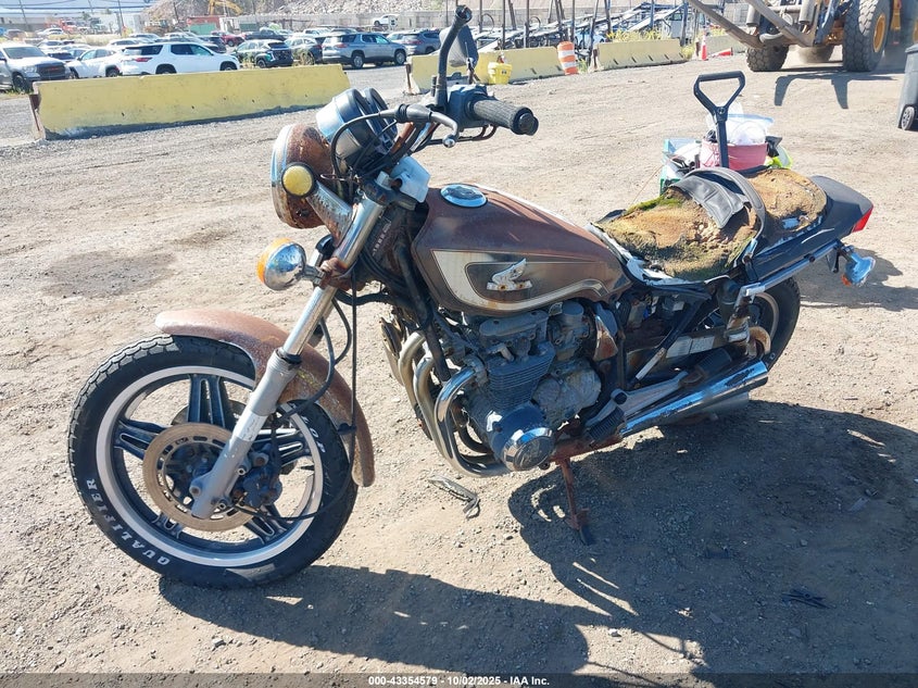 JH2RC0802CU006714 1982 HONDA CB photo no. 2