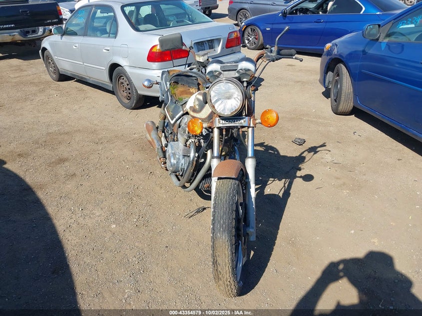 JH2RC0802CU006714 1982 HONDA CB photo no. 5