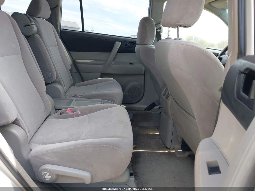 2008 Toyota Highlander VIN: JTEES41A382104184 Lot: 43354670