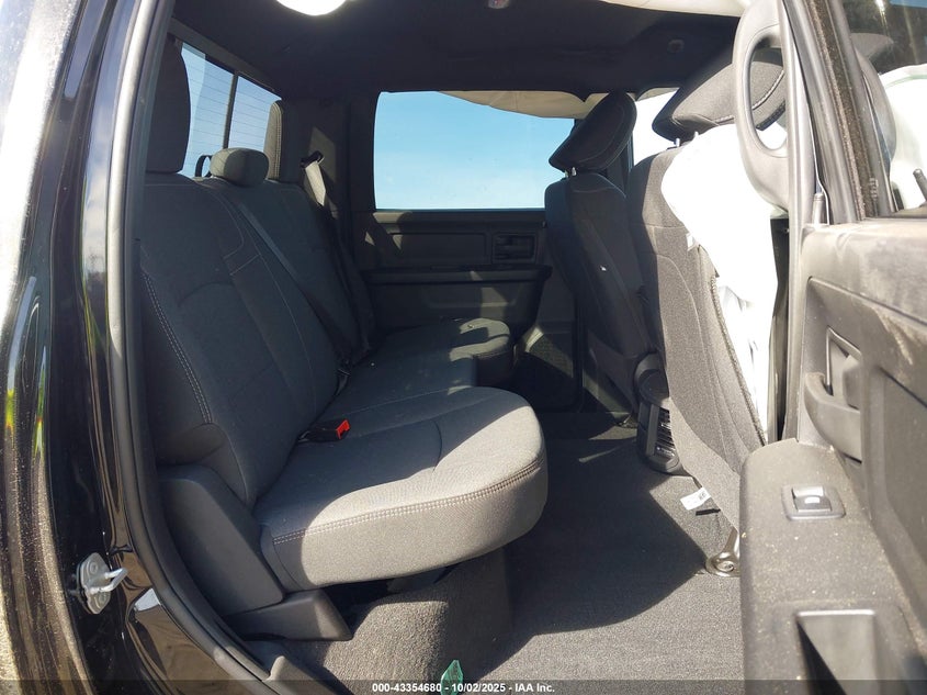 2024 Ram 3500 Tradesman 4X4 6'4 Box VIN: 3C63R3CL4RG167570 Lot: 43354680