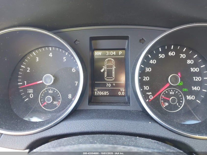 2013 VOLKSWAGEN GOLF 2.5L 4-DOOR - WVWDB7AJ2DW040241