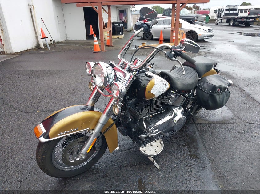 1HD1BWV10HB044078 2017 HARLEY-DAVIDSON SOFTAIL photo no. 2