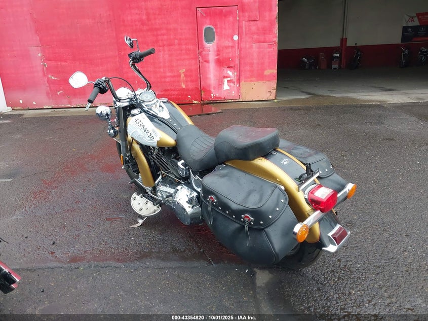 1HD1BWV10HB044078 2017 HARLEY-DAVIDSON SOFTAIL photo no. 3