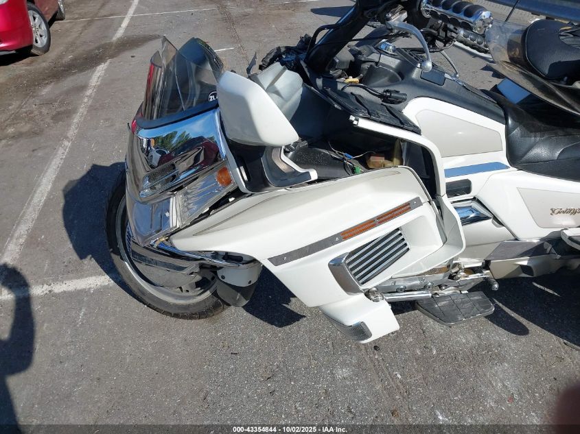 1997 Honda Gl1500 Se12 VIN: 1HFSC2230VA903582 Lot: 43354844