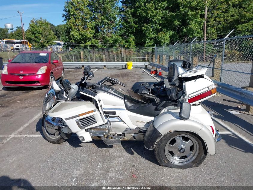 1997 Honda Gl1500 Se12 VIN: 1HFSC2230VA903582 Lot: 43354844