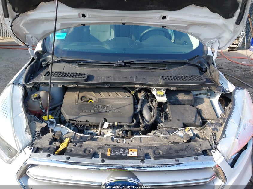 2017 FORD ESCAPE SE - 1FMCU9GD7HUD92702