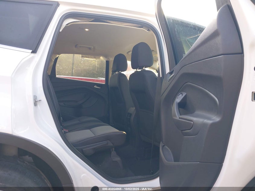 2017 FORD ESCAPE SE - 1FMCU9GD7HUD92702