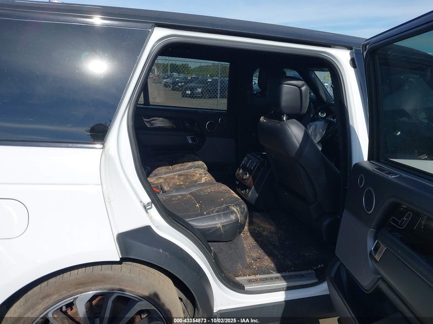 SALGS5RE1JA392396 2018 LAND ROVER RANGE ROVER photo no. 8