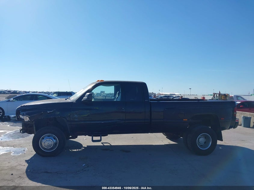 2001 Dodge Ram 3500 St VIN: 1B7MF33W81J532500 Lot: 43354946