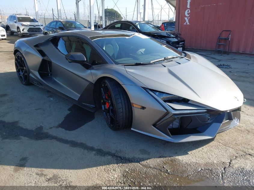 LAMBORGHINI REVUELTO