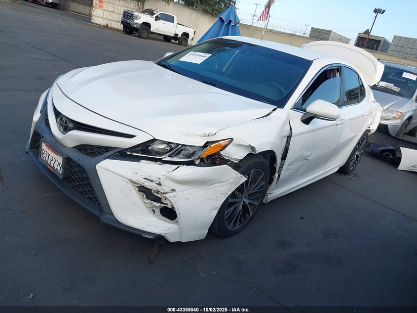 2019 TOYOTA CAMRY SE - 4T1B11HK7KU827762