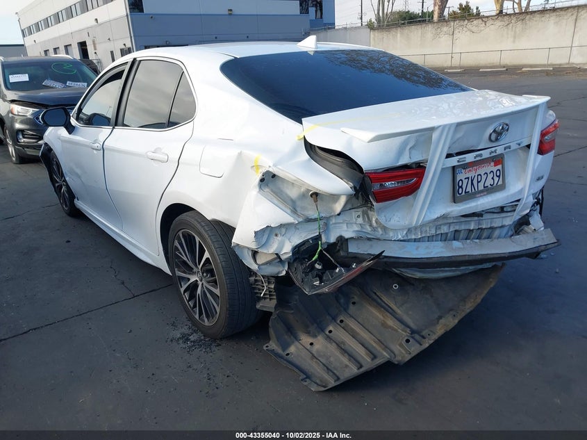 2019 TOYOTA CAMRY SE - 4T1B11HK7KU827762