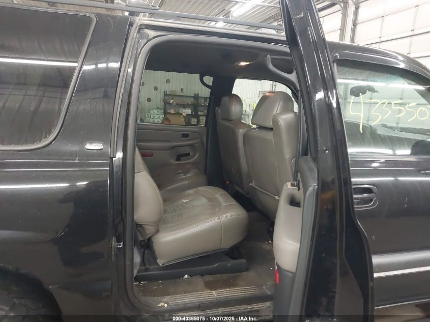 2000 Chevrolet Suburban 1500 Lt VIN: 3GNFK16T0YG121153 Lot: 43355075