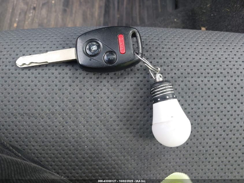 2007 Honda Fit Sport VIN: JHMGD38627S027565 Lot: 43355127