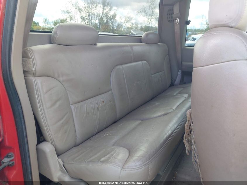 1998 GMC Sierra 1500 Sl Wideside VIN: 2GTEK19RXW1539777 Lot: 43355170