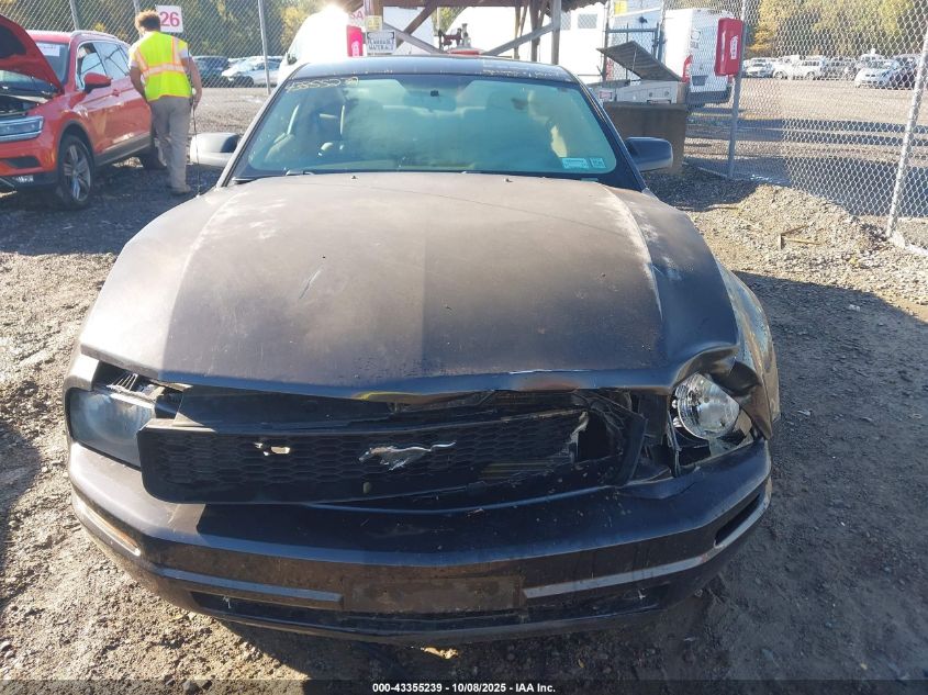 2009 Ford Mustang V6 VIN: 1ZVHT80N595111130 Lot: 43355239