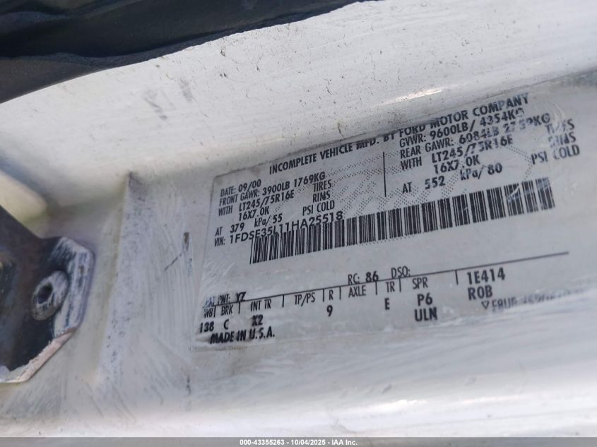 2001 Ford E-350 Cutaway Standard VIN: 1FDSE35L11HA25518 Lot: 43355263