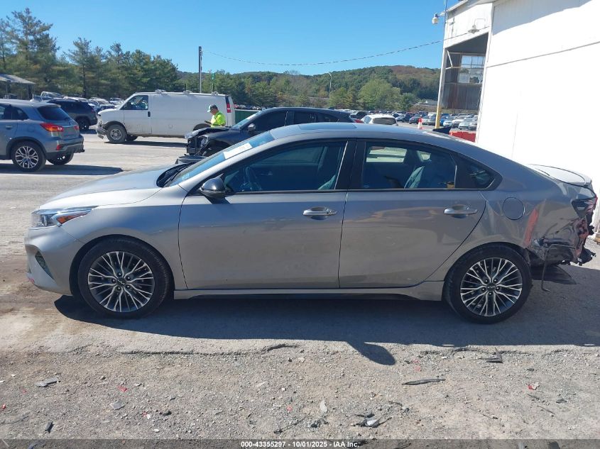 2022 Kia Forte Gt-Line VIN: 3KPF54AD1NE477748 Lot: 43355297
