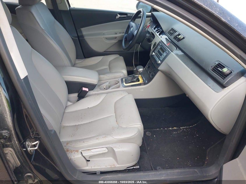 WVWJK73C58E251656 2008 VOLKSWAGEN PASSAT photo no. 5