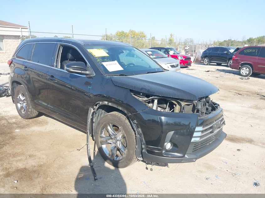 5TDDZRFH7JS498107 2018 Toyota Highlander Limited Platinum auction photo 1