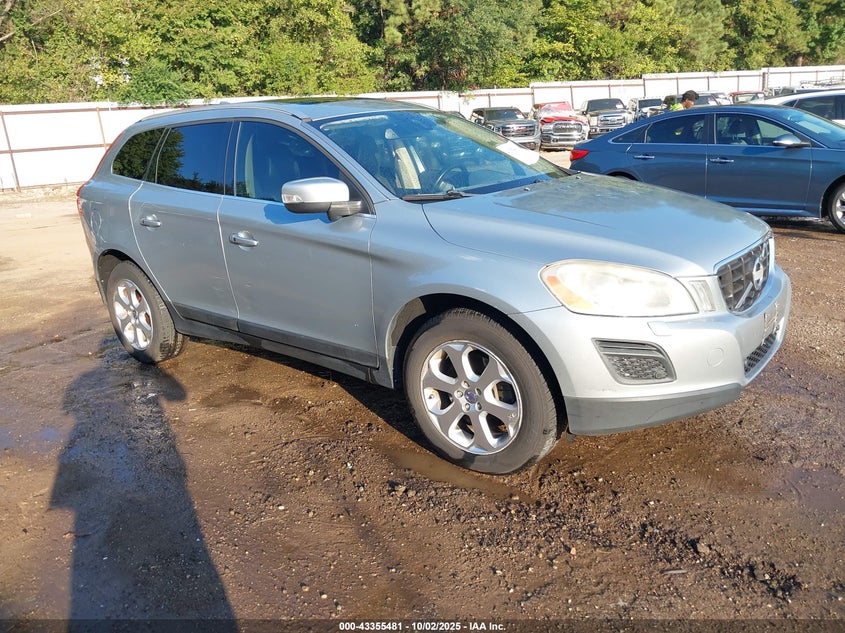 VOLVO XC60 3.2 PREMIER