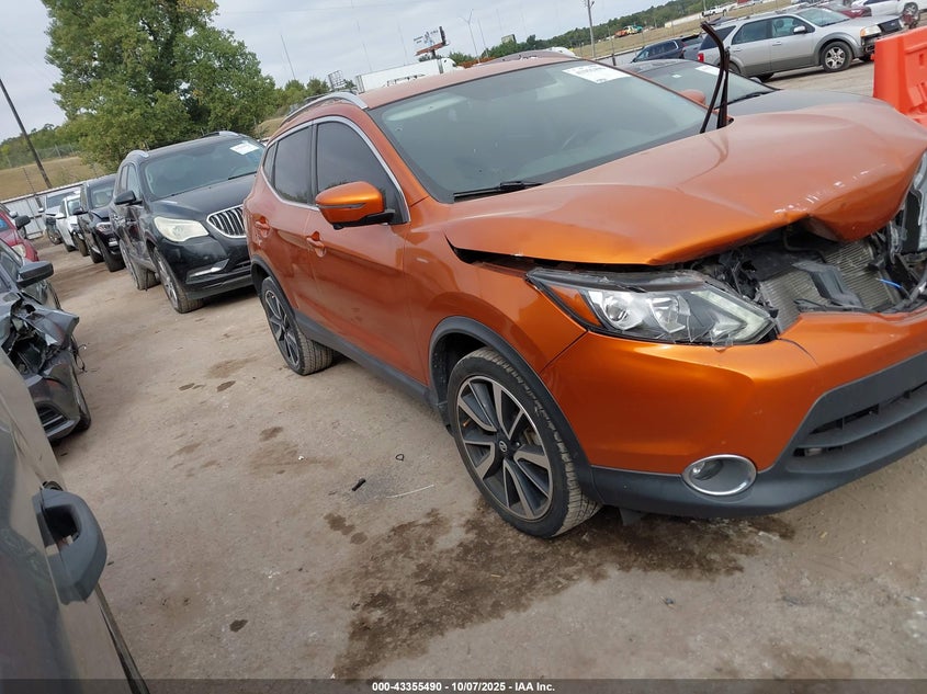 NISSAN ROGUE SPORT SL