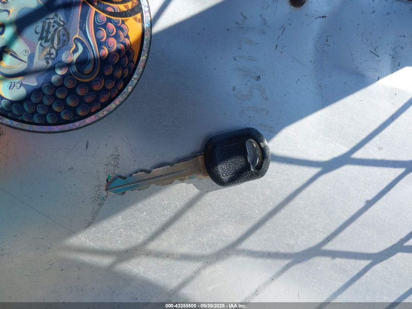 2003 GMC Sonoma Sls VIN: 1GTCS19X938280889 Lot: 43355500