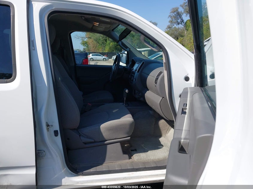 2016 NISSAN FRONTIER SV - 1N6AD0ER5GN758135