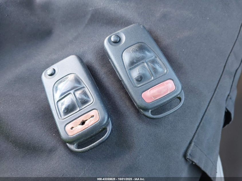 2000 Mercedes-Benz Ml 320 VIN: 4JGAB54E5YA147305 Lot: 43355625