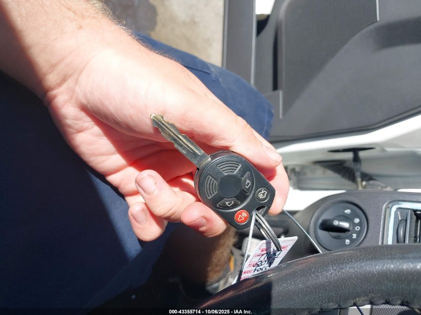 2010 Ford Escape Limited VIN: 1FMCU0EG5AKC61195 Lot: 43355714