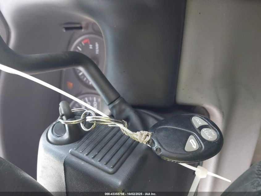 2005 Chevrolet Venture Ls VIN: 1GNDV23EX5D112527 Lot: 43355756