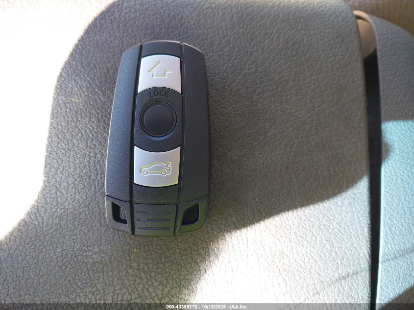 2008 BMW 528Xi VIN: WBANV135X8CZ50975 Lot: 43355770