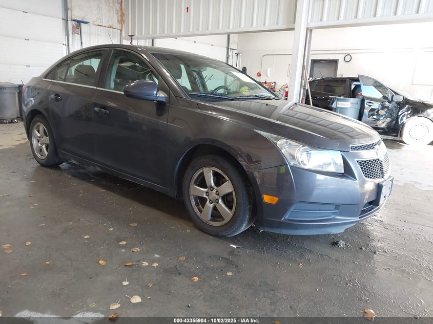 CHEVROLET CRUZE 1LT AUTO
