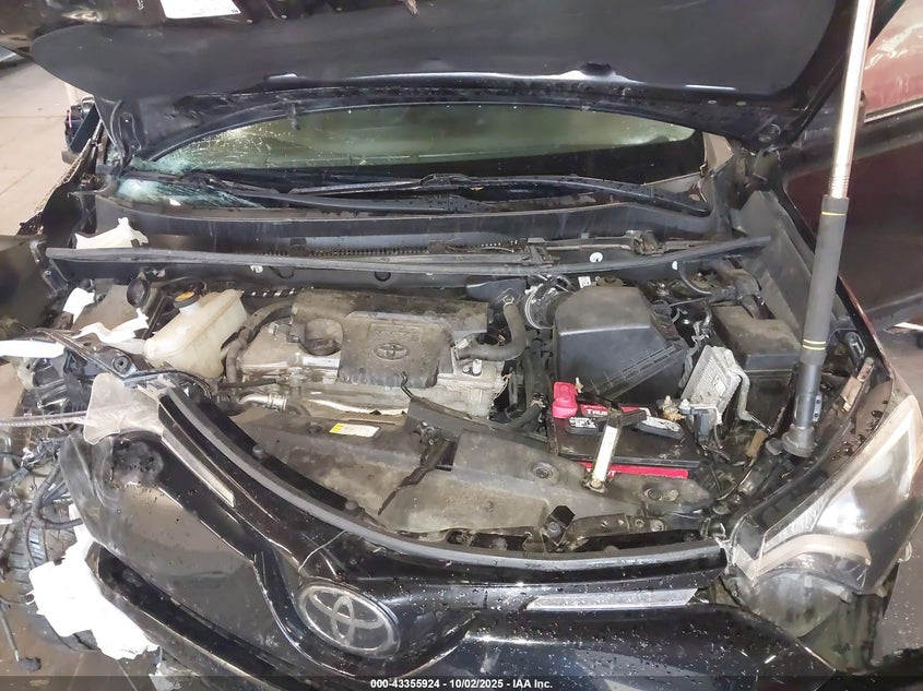 2018 TOYOTA RAV4 LE - 2T3ZFREV6JW469914