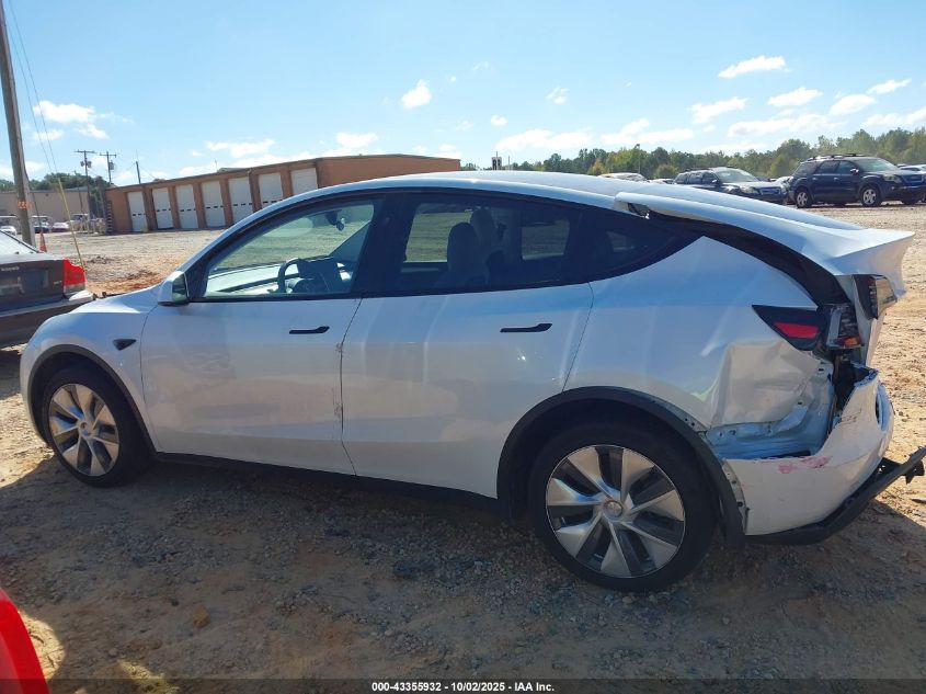 2023 Tesla Model Y Awd/Long Range Dual Motor All-Wheel Drive VIN: 7SAYGDEE3PA156622 Lot: 43355932