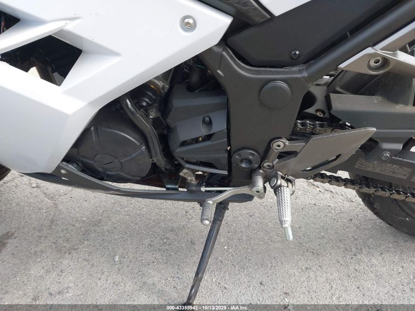 2015 Kawasaki Ex300 B VIN: JKAEX8B15FDA20491 Lot: 43355942