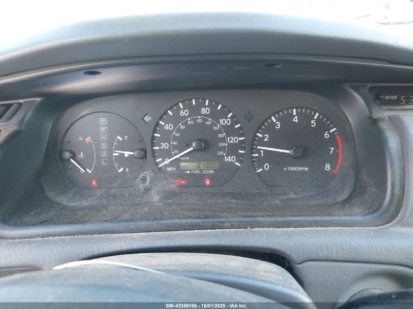 2000 Toyota Camry Le V6 VIN: JT2BF28K8Y0235999 Lot: 43356106