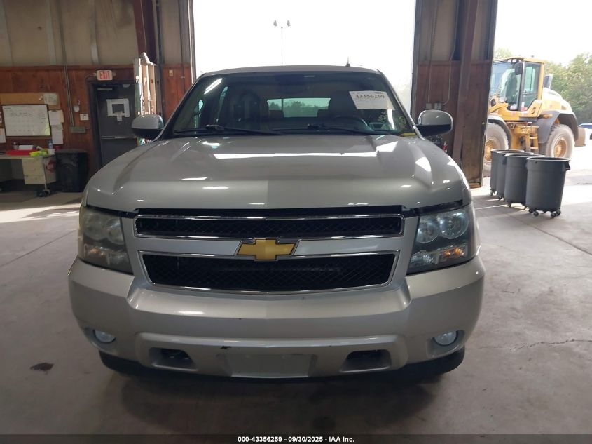 2013 Chevrolet Suburban 1500 Lt VIN: 1GNSKJE77DR192380 Lot: 43356259