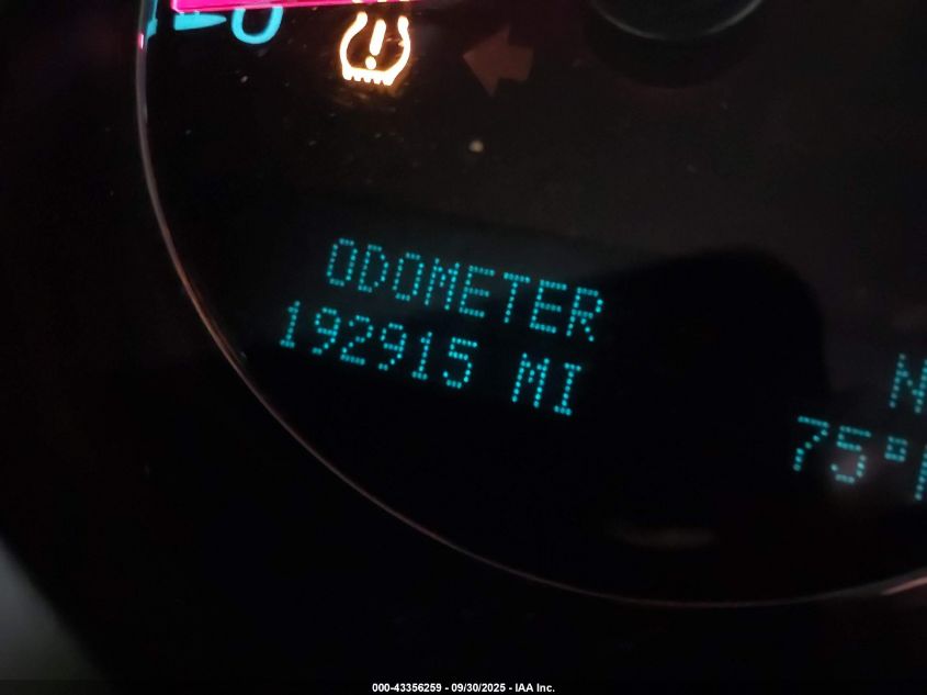 2013 Chevrolet Suburban 1500 Lt VIN: 1GNSKJE77DR192380 Lot: 43356259